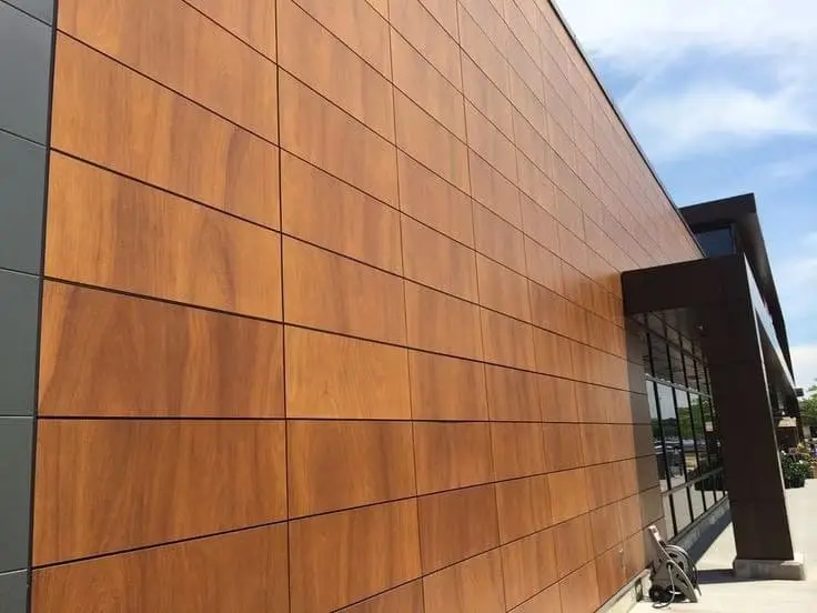 Vertical ACM cladding system on office building